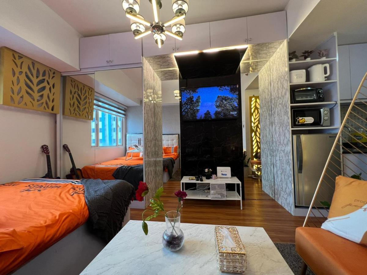 Cozy Studio Unit At Sun Residences Quezon City Buitenkant foto