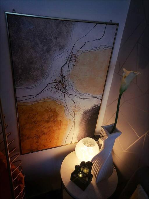 Cozy Studio Unit At Sun Residences Quezon City Buitenkant foto